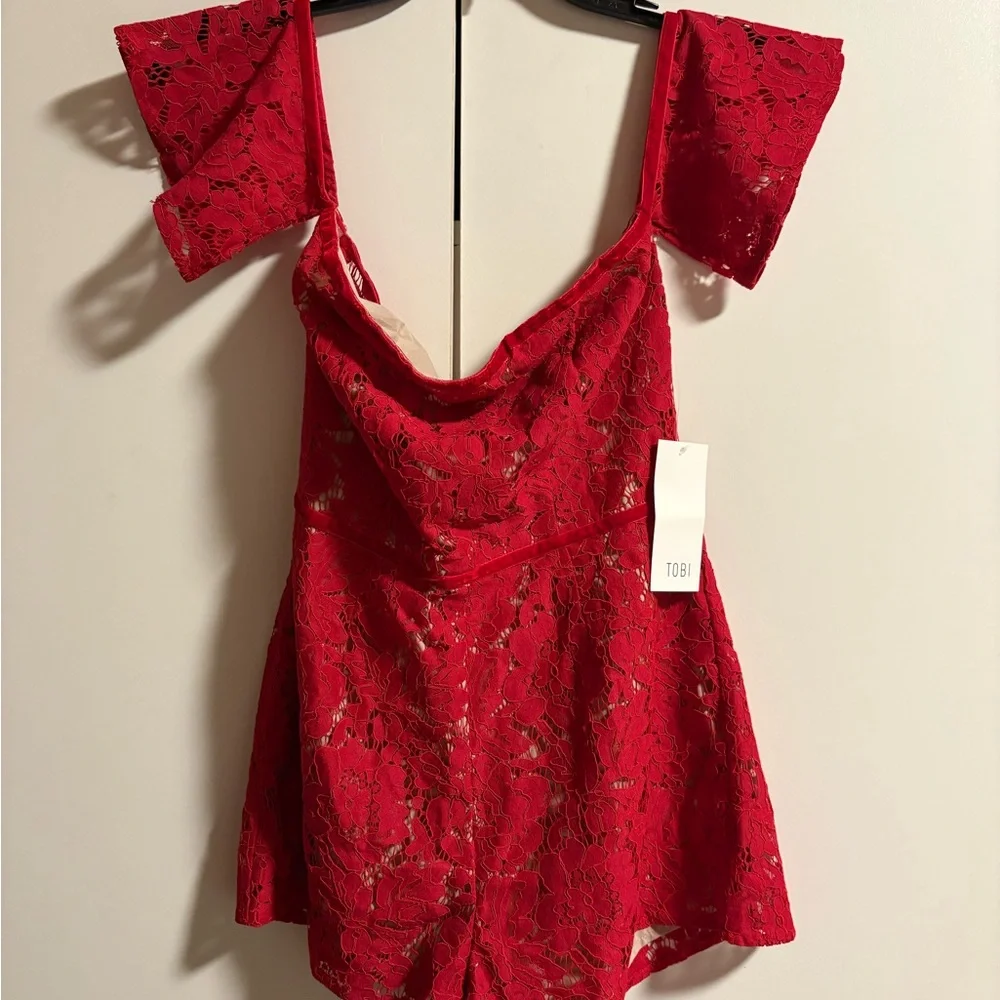 NWT Tobi Red Off-Shoulder Lace Romper Size Small - Picture 4 of 12